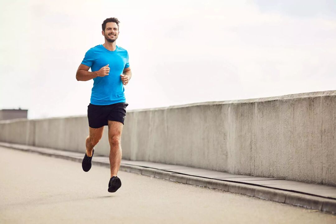 Berlari membantu anda menurunkan berat badan apabila digabungkan dengan pemakanan
