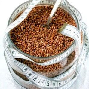 Inti dari diet soba untuk penurunan berat badan