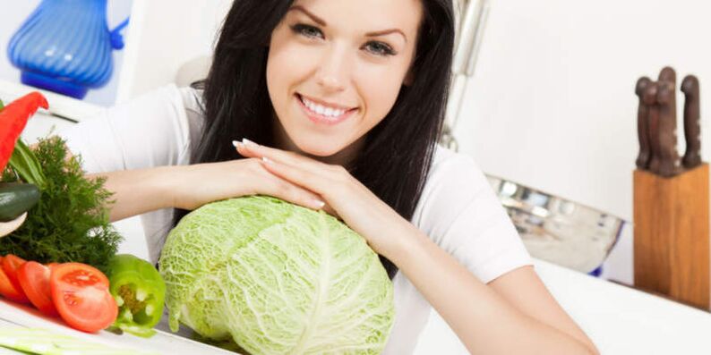 sayur-sayuran ketika menurunkan berat badan di rumah memainkan peranan penting